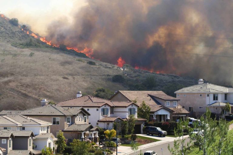 Fire Weather Explained – What It Is and How Experts Monitor It Fire Weather Explained - What It Is and How Experts Monitor It